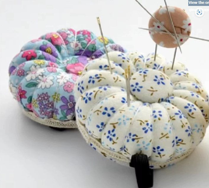 Magnetic pin cushions